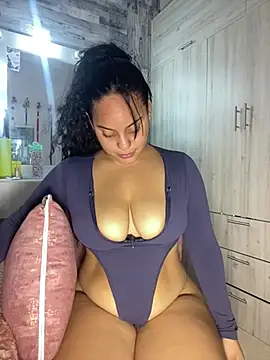 Violetrousse online show from 03-09-26, 06:56