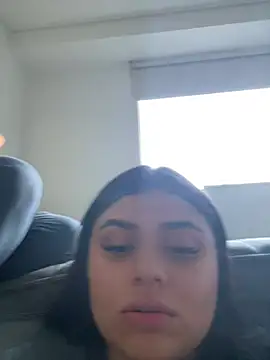 alissonfernandez  online show from 01-30-25, 10:51