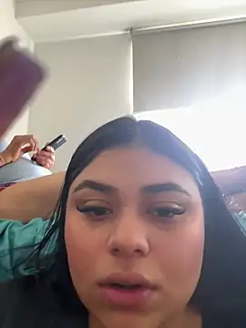 alissonfernandez  online show from 02-01-25, 02:13