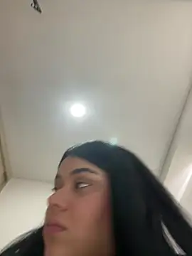 alissonfernandez  online show from 02-12-25, 03:38