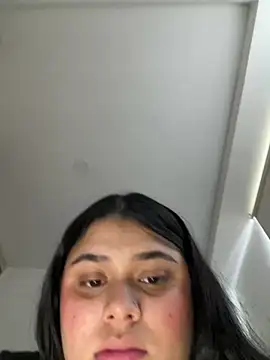 alissonfernandez  online show from 02-16-25, 07:16