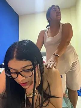 alissonfernandez  online show from 10-12-25, 05:34