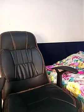 Aashixxx12 online show from 02-26-25, 10:42