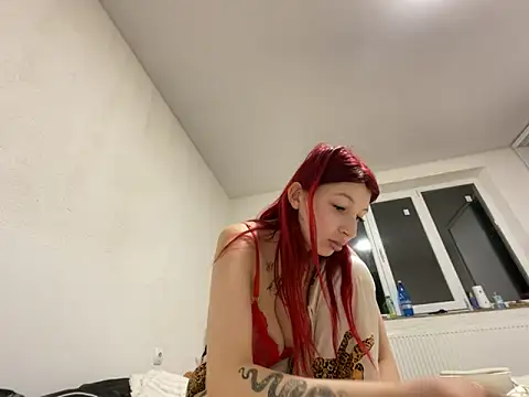 Snapshot of Alissa_kiss chatting on 03-14-25, 06:29 Alissa kiss online show from 03-14-25, 06:29