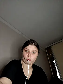 kila lo online show from 02-14-25, 07:33