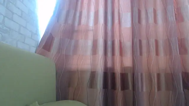 Snapshot of kila_lo chatting on 01-16-26, 12:42 kila lo online show from 01-16-26, 12:42