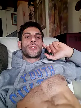 MrTamburine22 online show from 01-21-25, 02:15