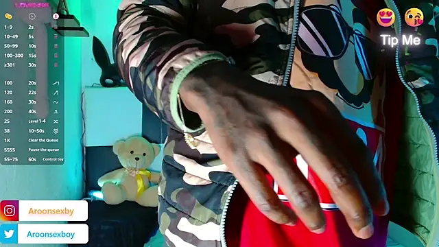 Snapshot of Aroonpapisex chatting on 02-02-26, 01:26 Aroonpapisex online show from 02-02-26, 01:26