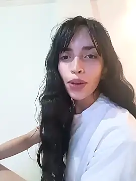 Snapshot of dholcee chatting on 01-03-25, 09:15 dholcee online show from 01-03-25, 09:15