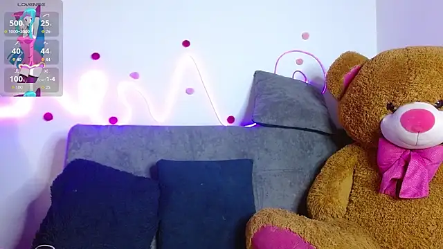 sophia cute1 1 online show from 09-20-25, 12:28