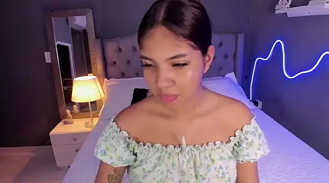 MadyLust online show from 01-31-25, 04:25