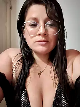 Snapshot of Neve_Collins chatting on 01-12-25, 05:34 Neve Collins online show from 01-12-25, 05:34