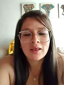 Snapshot of Neve_Collins chatting on 02-06-25, 07:18 Neve Collins online show from 02-06-25, 07:18