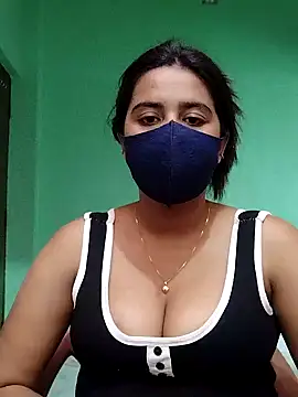 lovely-tanu online show from 12-08-24, 07:37
