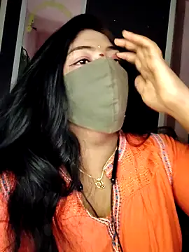 Snapshot of RomeoJuliet345 chatting on 02-01-26, 01:53 RomeoJuliet345 online show from 02-01-26, 01:53