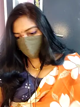 Snapshot of RomeoJuliet345 chatting on 02-08-26, 11:24 RomeoJuliet345 online show from 02-08-26, 11:24