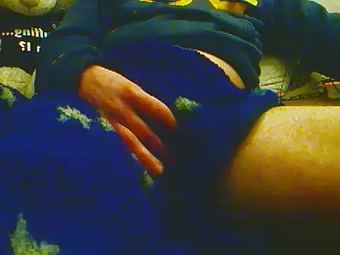 Snapshot of Adi1985gda chatting on 02-17-26, 02:19 Adi1985gda online show from 02-17-26, 02:19