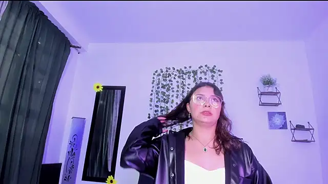 Snapshot of Noellesable chatting on 01-04-25, 05:26 Noellesable online show from 01-04-25, 05:26