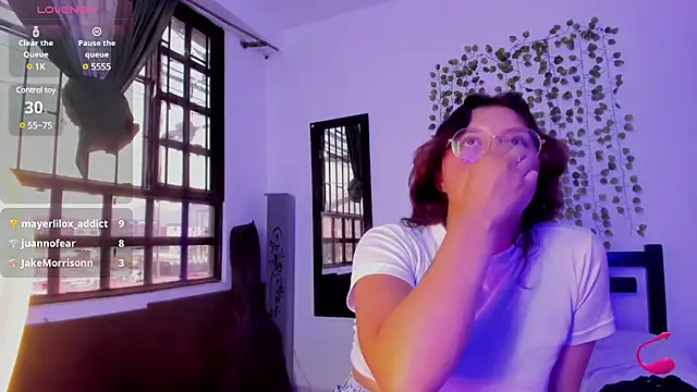 Snapshot of Noellesable chatting on 02-28-25, 09:23 Noellesable online show from 02-28-25, 09:23