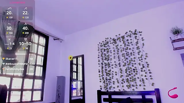 Snapshot of Noellesable chatting on 03-02-25, 06:30 Noellesable online show from 03-02-25, 06:30