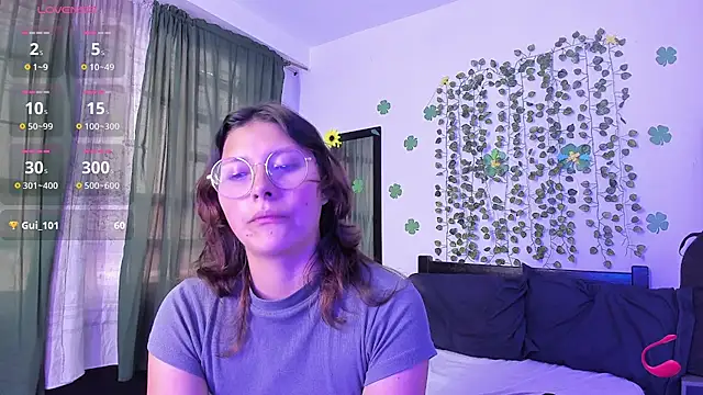 Snapshot of Noellesable chatting on 03-21-25, 09:23 Noellesable online show from 03-21-25, 09:23