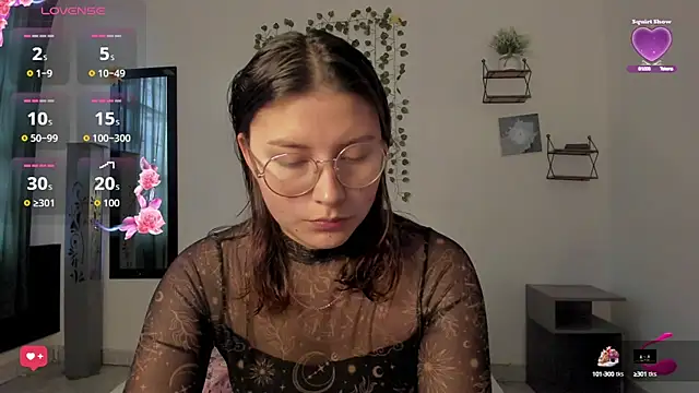 Snapshot of Noellesable chatting on 09-20-25, 05:25 Noellesable online show from 09-20-25, 05:25