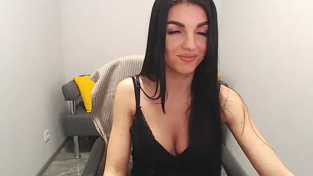 Angelina Clarks online show from 01-27-25, 04:33