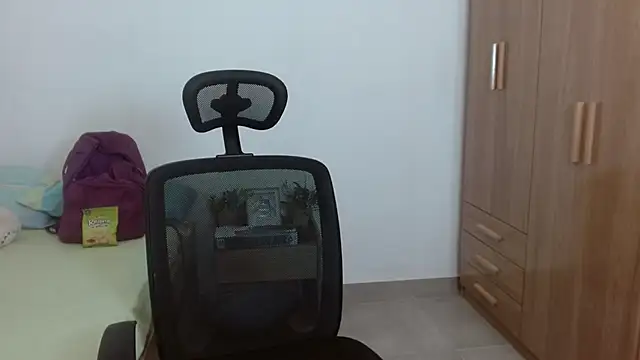 diamondGirl online show from 03-16-25, 04:20