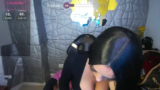 Tiffanny online show from 02-28-25, 10:06