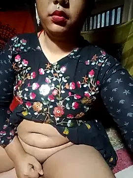 Snapshot of Super-Couple chatting on 03-10-25, 11:49 Super-Couple online show from 03-10-25, 11:49