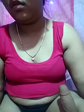 Snapshot of Super-Couple chatting on 12-03-25, 06:39 Super-Couple online show from 12-03-25, 06:39