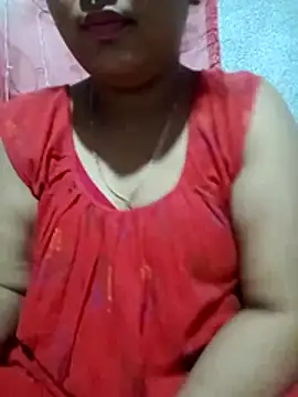 Snapshot of Super-Couple chatting on 12-15-25, 04:55 Super-Couple online show from 12-15-25, 04:55