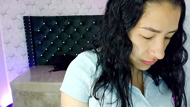 Sofi hot 4m online show from 03-27-26, 11:43