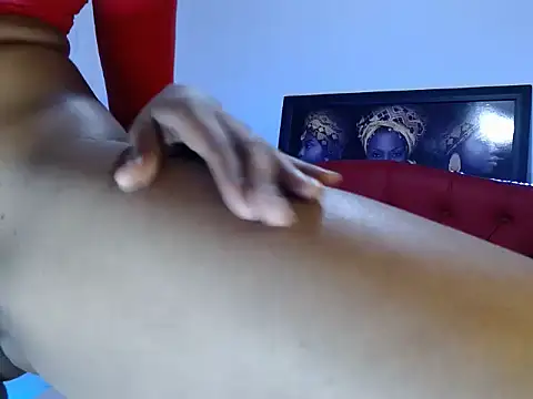 Snapshot of MISSANDRE4 chatting on 12-31-24, 01:19 MISSANDRE4 online show from 12-31-24, 01:19