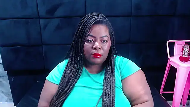 Snapshot of rocio_bbw_ chatting on 01-16-25, 02:30 rocio bbw  online show from 01-16-25, 02:30