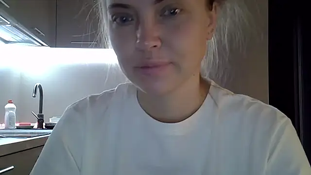 Lucky Anna online show from 10-01-25, 04:40