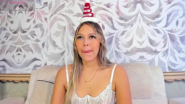 Cami hunter  online show from 12-20-24, 04:04