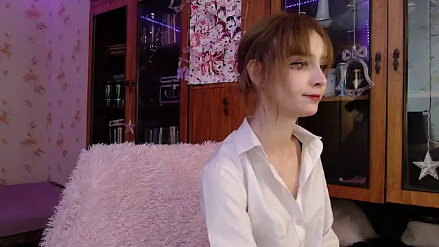 cloudgirrl online show from 01-30-25, 09:47