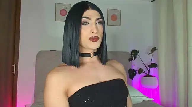 Snapshot of KarolPorttela chatting on 01-09-25, 07:40 KarolPorttela online show from 01-09-25, 07:40