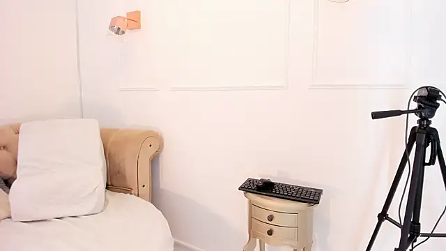 khloeblake online show from 01-24-25, 10:53