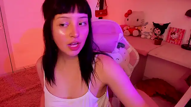 Snapshot of Francesca1_ chatting on 01-23-25, 06:56 Francesca1  online show from 01-23-25, 06:56