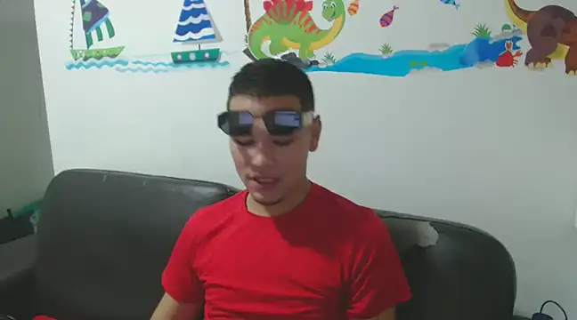 Snapshot of MarceloMilk chatting on 01-13-25, 02:42 MarceloMilk online show from 01-13-25, 02:42