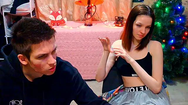 Snapshot of Ivy_Lester chatting on 01-08-25, 05:26 Ivy Lester online show from 01-08-25, 05:26