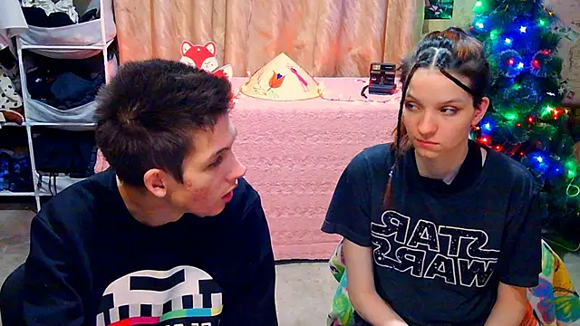 Snapshot of Ivy_Lester chatting on 01-12-25, 07:10 Ivy Lester online show from 01-12-25, 07:10