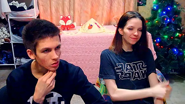 Snapshot of Ivy_Lester chatting on 01-12-25, 10:12 Ivy Lester online show from 01-12-25, 10:12