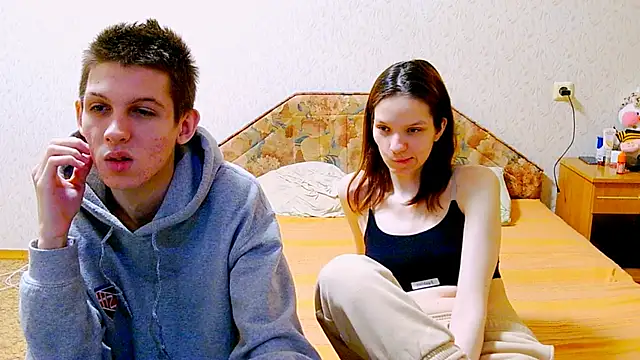 Snapshot of Ivy_Lester chatting on 03-10-25, 11:27 Ivy Lester online show from 03-10-25, 11:27