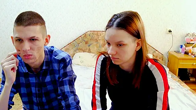 Snapshot of Ivy_Lester chatting on 03-22-25, 07:25 Ivy Lester online show from 03-22-25, 07:25