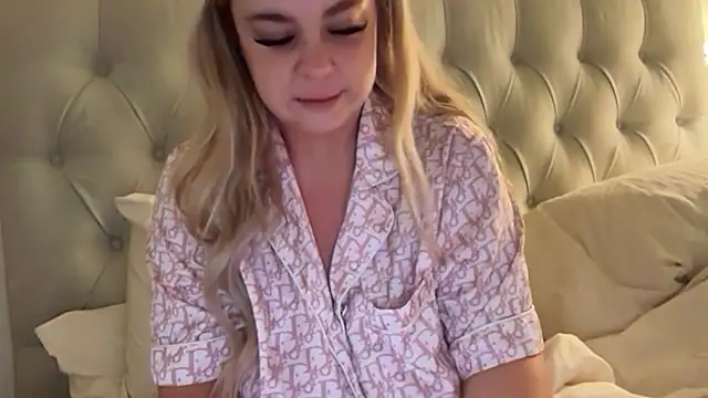 blairbella online show from 10-30-25, 06:37