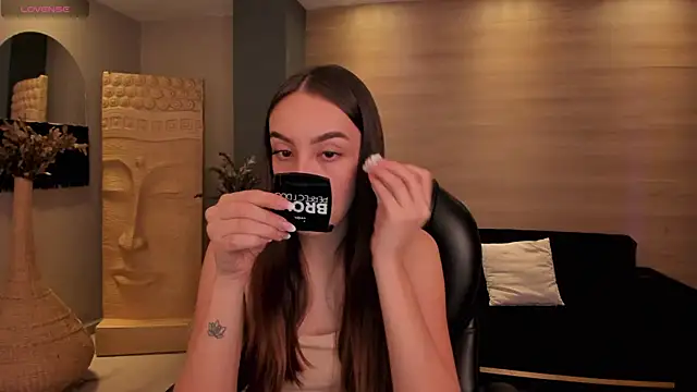 KaiaFerreira online show from 03-01-25, 12:01