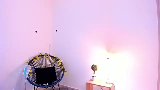  Sam sexy  online show from 03-09-25, 06:43